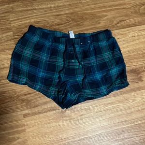 Women’s pajama shorts size medium